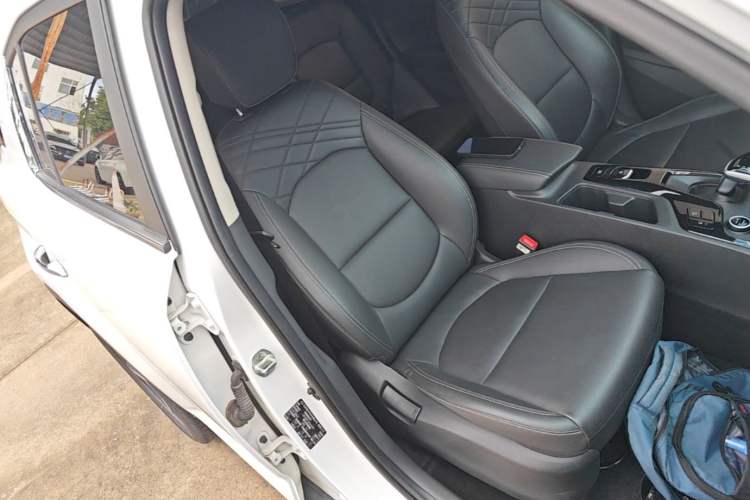 Used Hyundai ix35 2021 2.0L Automatic 2WD GLS Leading Edition Right Front Seat