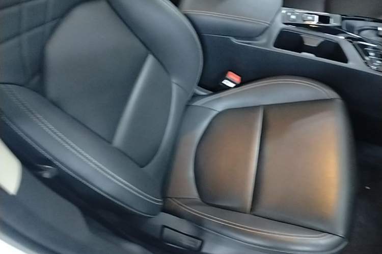 Used Hyundai ix35 2021 2.0L Automatic 2WD GLS Leading Edition Right Front Seat