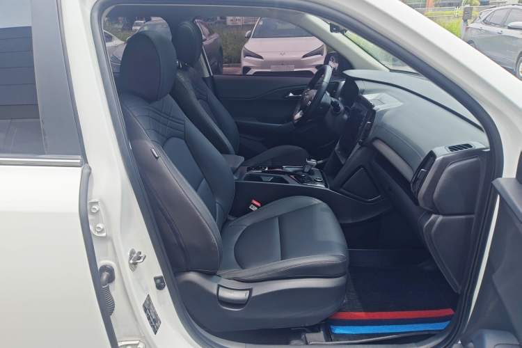 Used Hyundai ix35 2021 2.0L Automatic 2WD GLS Leading Edition Right Front Seat