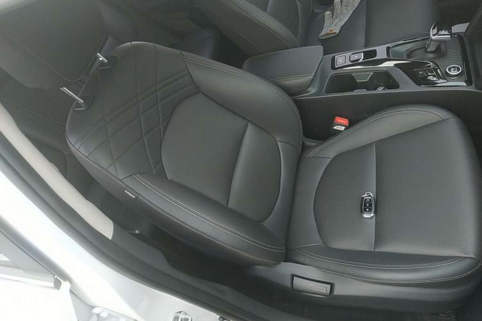 Used Hyundai ix35 2021 2.0L Automatic 2WD GLS Leading Edition Right Front Seat