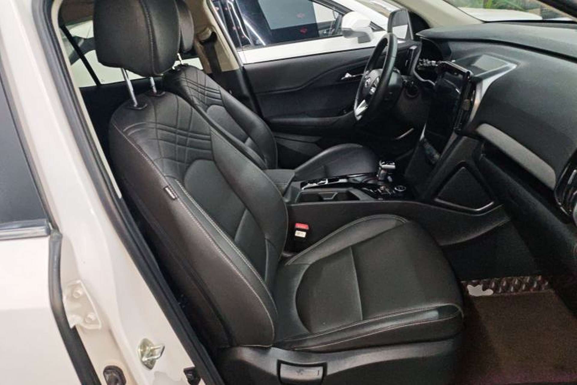 Used Hyundai ix35 2021 2.0L Automatic 2WD GLS Leading Edition Right Front Seat