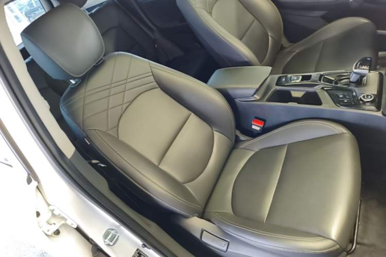 Used Hyundai ix35 2021 2.0L Automatic 2WD GLS Leading Edition Right Front Seat