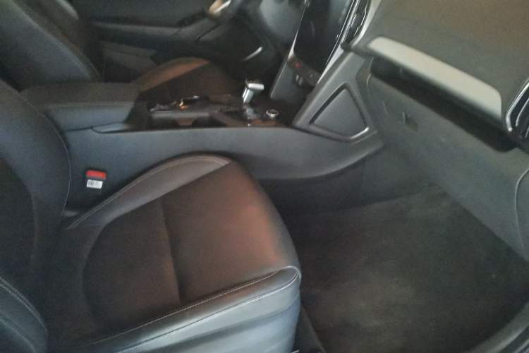 Used Hyundai ix35 2021 2.0L Automatic 2WD GLS Leading Edition Right Front Seat