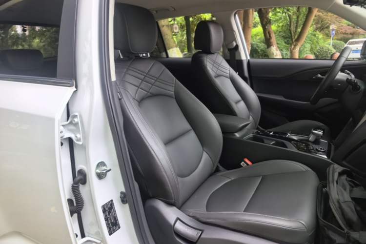 Used Hyundai ix35 2021 2.0L Automatic 2WD GLS Leading Edition Right Front Seat