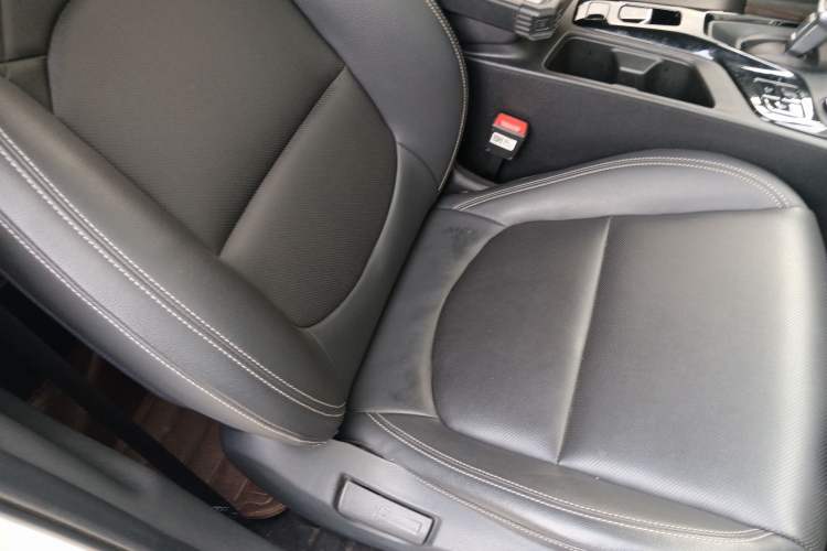 Used Hyundai ix35 2021 2.0L Automatic 2WD GLS Leading Edition Right Front Seat