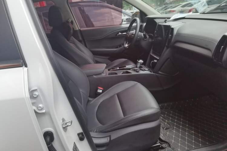 Used Hyundai ix35 2021 2.0L Automatic 2WD GLS Leading Edition Right Front Seat