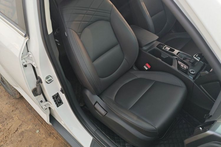 Used Hyundai ix35 2021 2.0L Automatic 2WD GLS Leading Edition Right Front Seat