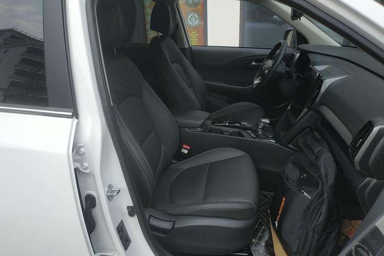 Used Hyundai ix35 2021 2.0L Automatic 2WD GLS Leading Edition Right Front Seat