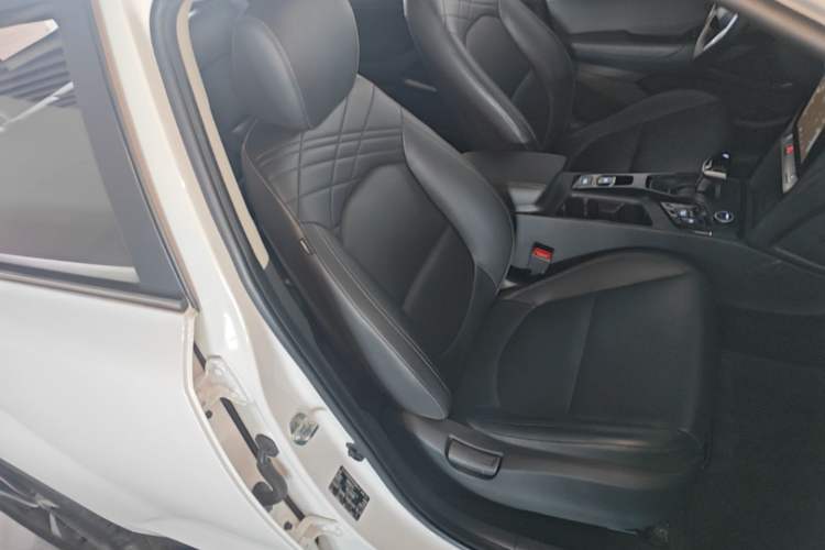 Used Hyundai ix35 2021 240TGDi DCT Two-Wheel-Drive GLS Leading Edition Right Front Seat