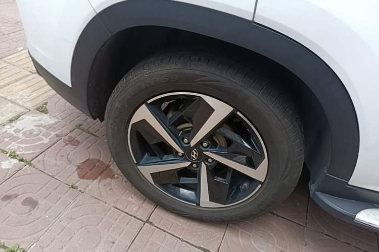 Used Hyundai ix35 2021 2.0L Automatic 2WD GLS Leading Edition Right Rear Wheel Hub