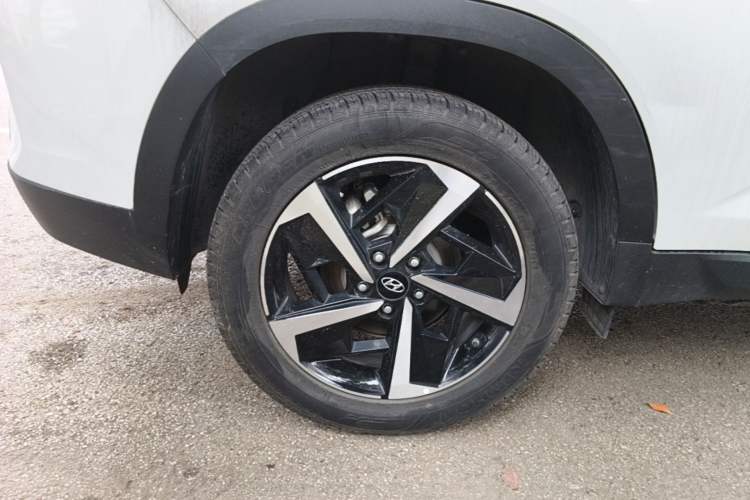 Used Hyundai ix35 2021 2.0L Automatic 2WD GLS Leading Edition Right Rear Wheel Hub