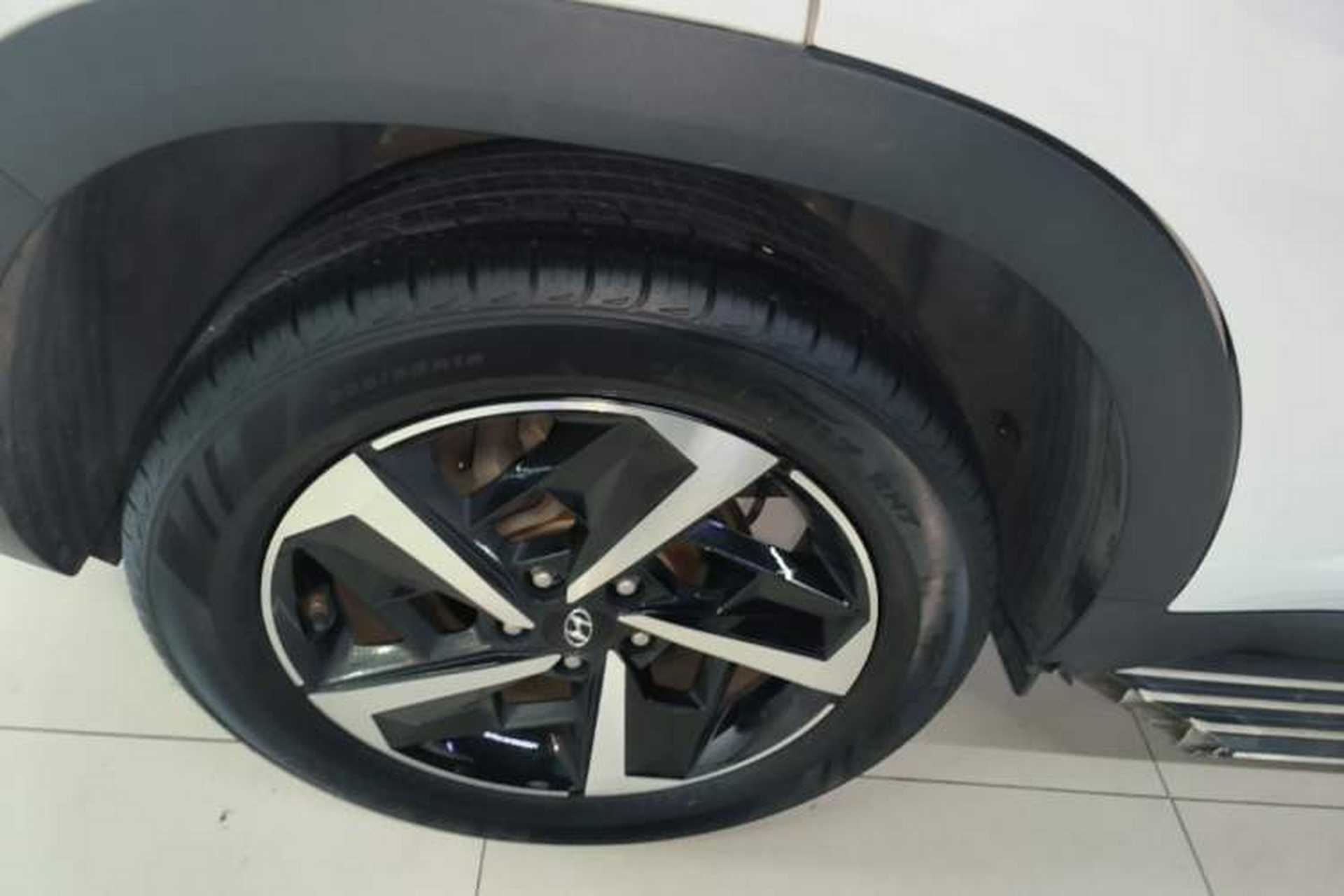 Used Hyundai ix35 2021 2.0L Automatic 2WD GLS Leading Edition Right Rear Wheel Hub