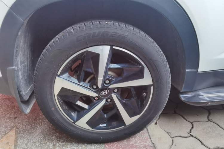 Used Hyundai ix35 2021 2.0L Automatic 2WD GLS Leading Edition Right Rear Wheel Hub