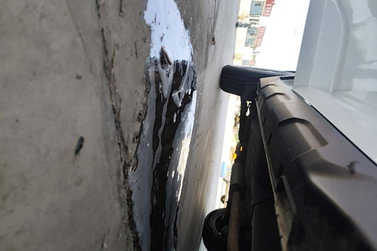 Used Hyundai ix35 2021 2.0L Automatic 2WD GLS Leading Edition Right Side Sill