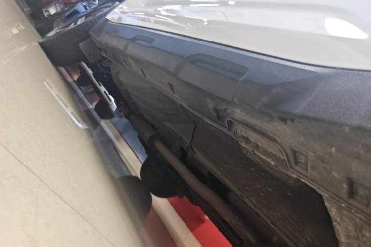 Used Hyundai ix35 2021 2.0L Automatic 2WD GLS Leading Edition Right Side Sill