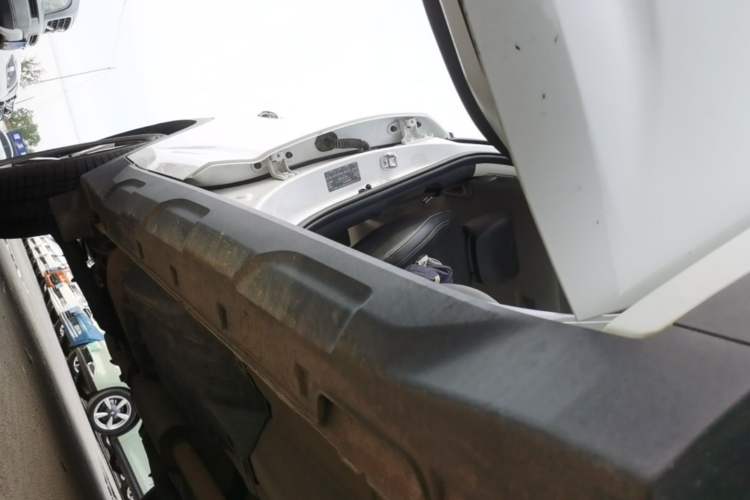 Used Hyundai ix35 2021 2.0L Automatic 2WD GLS Leading Edition Right Side Sill