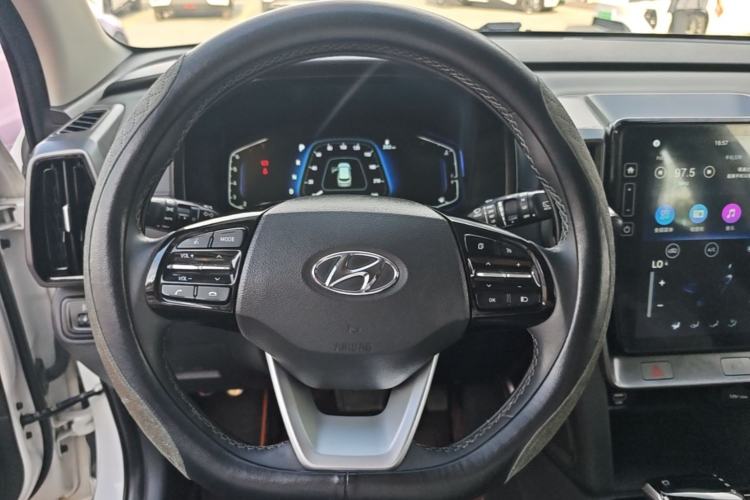 Used Hyundai ix35 2021 2.0L Automatic 2WD GLS Leading Edition Steering Wheel