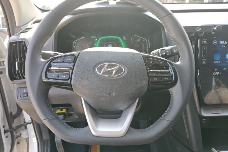 Used Hyundai ix35 2021 2.0L Automatic 2WD GLS Leading Edition Steering Wheel