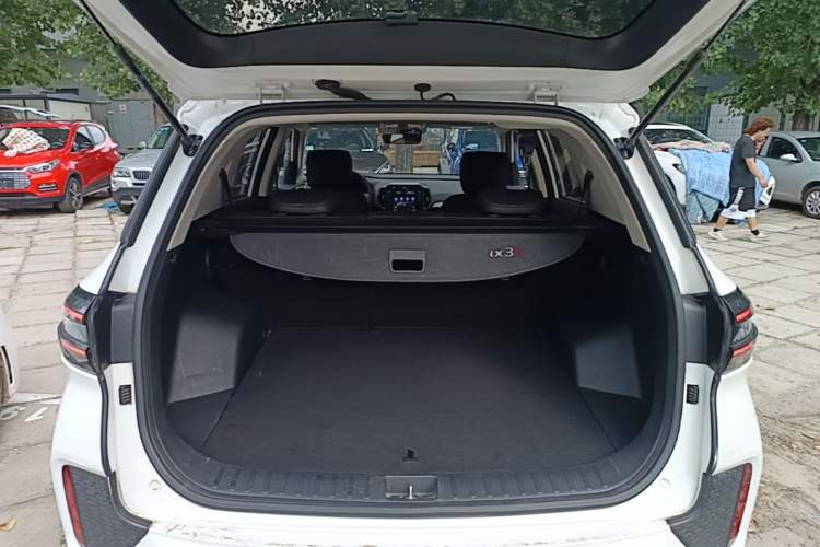 Used Hyundai ix35 2021 2.0L Automatic 2WD GLS Leading Edition Trunk
