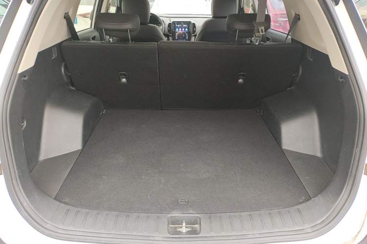 Used Hyundai ix35 2021 2.0L Automatic 2WD GLS Leading Edition Trunk