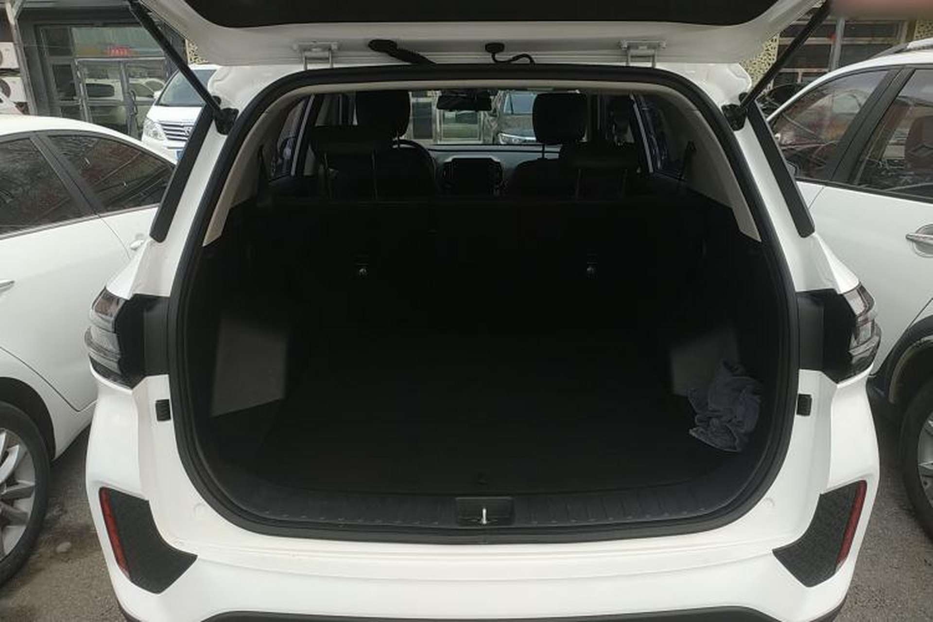 Used Hyundai ix35 2021 2.0L Automatic 2WD GLS Leading Edition Trunk