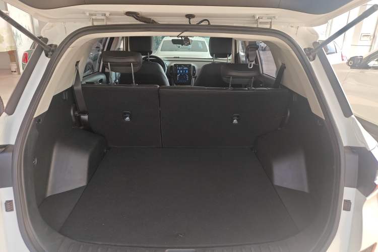Used Hyundai ix35 2021 2.0L Automatic 2WD GLS Leading Edition Trunk