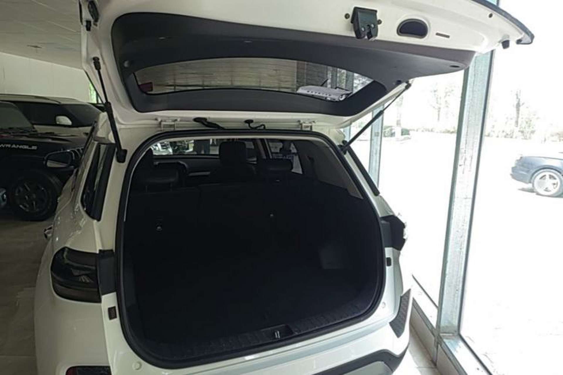 Used Hyundai ix35 2021 2.0L Automatic 2WD GLS Leading Edition Trunk