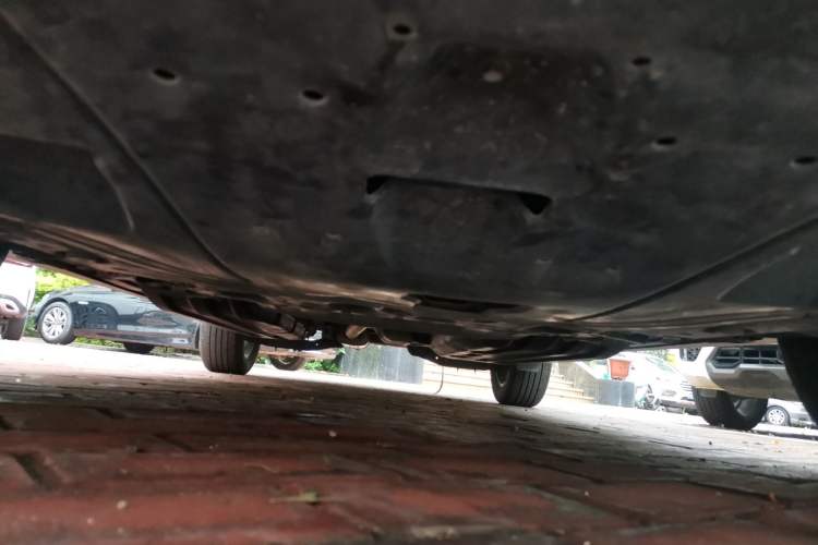 Used Hyundai ix35 2023 Musso 2.0L Prestige LUX Edition Chassis Front