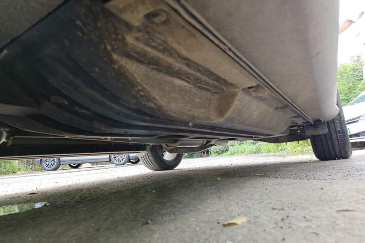 Used Hyundai ix35 2023 Musso 2.0L Deluxe Edition DLX Chassis Front Left