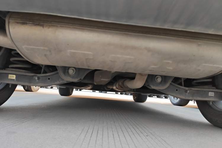 Used Hyundai ix35 2023 Musso 2.0L Deluxe Edition DLX Chassis Rear