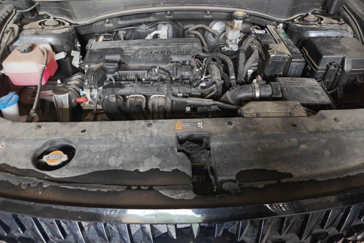 Used Hyundai ix35 2023 Musso 2.0L Prestige LUX Edition Engine Bay