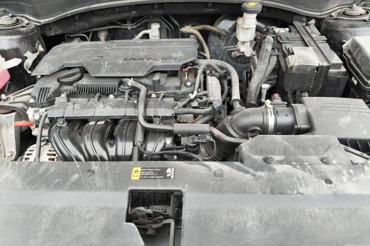 Used Hyundai ix35 2023 Musso 2.0L Deluxe Edition DLX Engine Bay