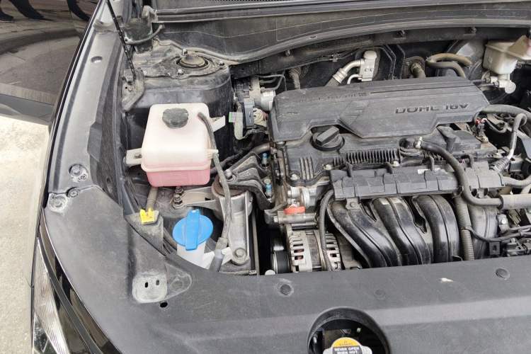 Used Hyundai ix35 2023 Musso 2.0L Deluxe Edition DLX Engine Bay Right