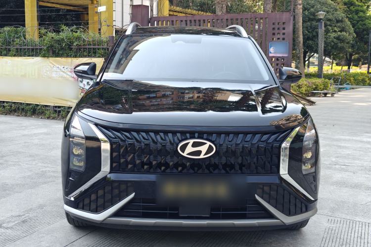 Used Hyundai ix35 2023 Musso 2.0L Deluxe Edition DLX Exterior 1