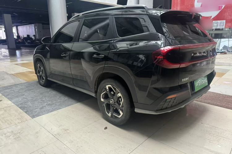 Used Hyundai ix35 2023 Musso 2.0L Prestige LUX Edition Exterior 2