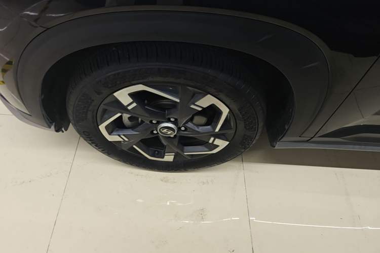 Used Hyundai ix35 2023 Musso 2.0L Deluxe Edition DLX Exterior 4