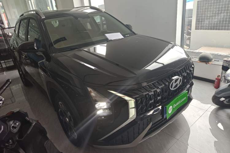 Used Hyundai ix35 2023 Musso 2.0L Deluxe Edition DLX Front Right 45 Deg
