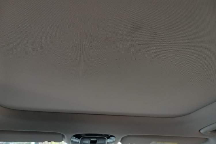 Used Hyundai ix35 2023 Musso 2.0L Prestige LUX Edition Headliner