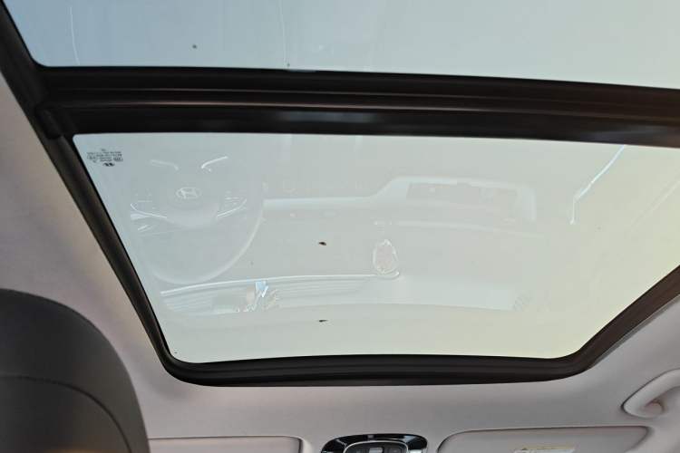 Used Hyundai ix35 2023 Musso 2.0L Deluxe Edition DLX Headliner