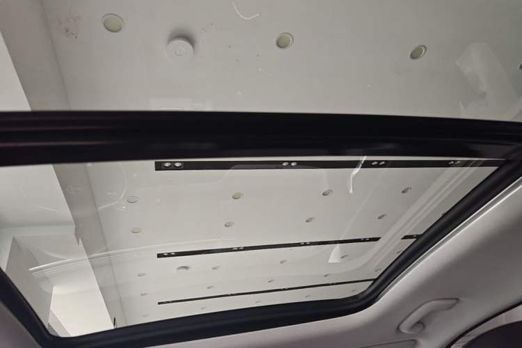 Used Hyundai ix35 2023 Musso 2.0L Deluxe Edition DLX Headliner