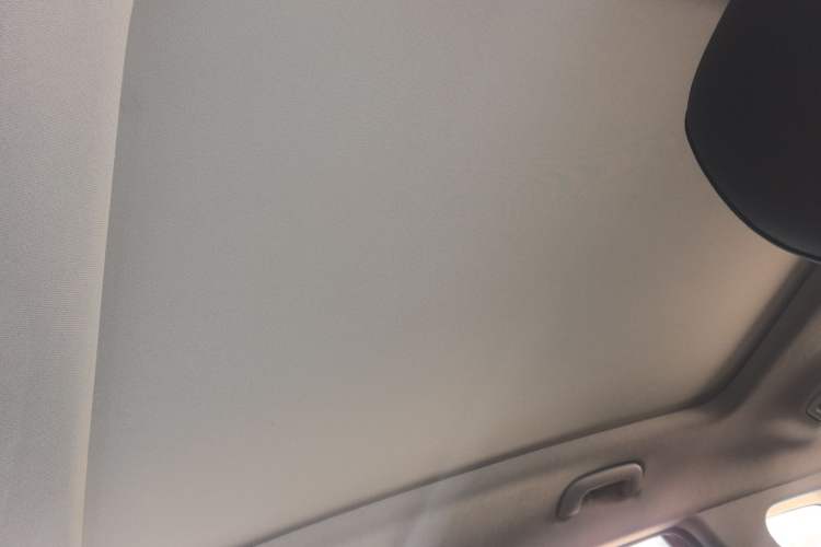 Used Hyundai ix35 2023 Musso 2.0L Deluxe Edition DLX Headliner
