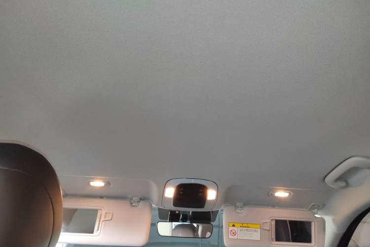 Used Hyundai ix35 2023 Musso 2.0L Deluxe Edition DLX Headliner