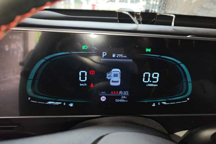 Used Hyundai ix35 2023 Musso 2.0L Prestige LUX Edition Instrument Cluster