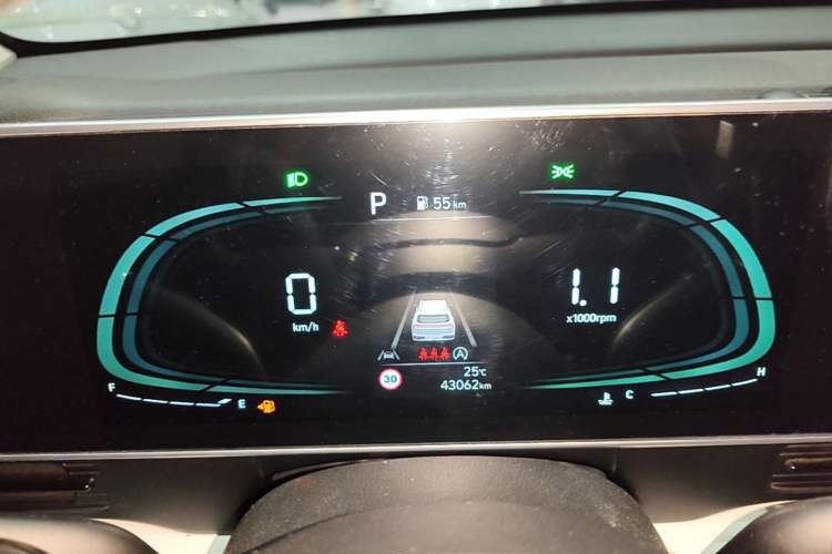 Used Hyundai ix35 2023 Musso 2.0L Deluxe Edition DLX Instrument Cluster