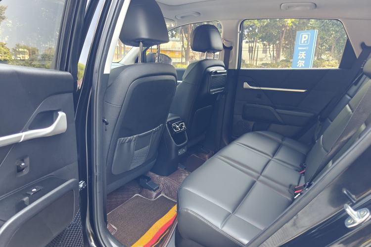 Used Hyundai ix35 2023 Musso 2.0L Deluxe Edition DLX Interior 5