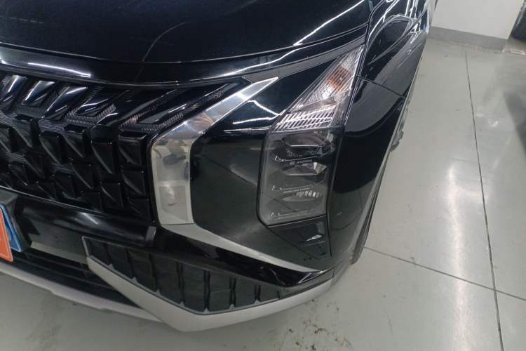 Used Hyundai ix35 2023 Musso 2.0L Deluxe Edition DLX Left Front Headlight