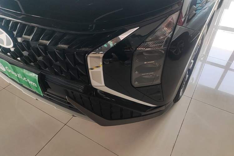 Used Hyundai ix35 2023 Musso 2.0L Deluxe Edition DLX Left Front Headlight