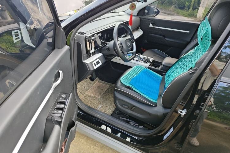 Used Hyundai ix35 2023 Musso 2.0L Deluxe Edition DLX Left Front Seat