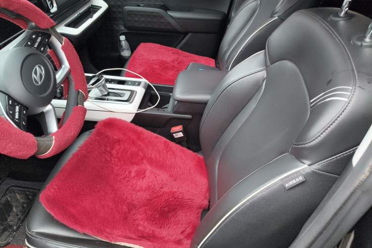 Used Hyundai ix35 2023 Musso 2.0L Deluxe Edition DLX Left Front Seat