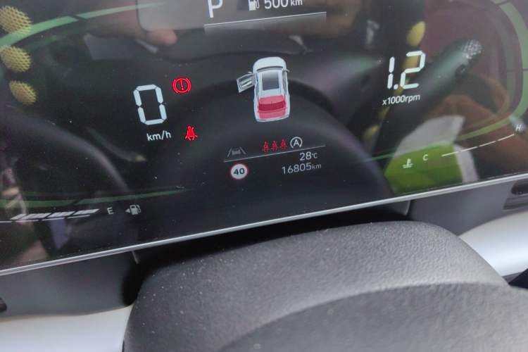 Used Hyundai ix35 2023 Musso 2.0L Prestige Yeyue Edition LUX Odometer Close Up